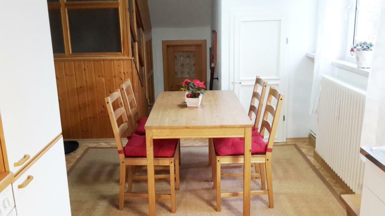 Villa Goldbrunnen Ferienwohnung 3 Bad Elster Kültér fotó